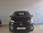 Opel Corsa 1.4 Colour edition / Stuur-Stoelverwarming / Parkeersensoren