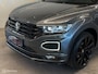 Volkswagen T-Roc 1.5 TSI 3x R-line Panorama/Keyless/Trekhaak