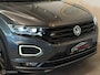Volkswagen T-Roc 1.5 TSI 3x R-line Panorama/Keyless/Trekhaak
