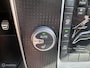Volvo V40 2.0 T2 R-Design|Parkeercamera|PDC V+A|Stoelverwarming|Navi