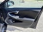 Volvo V40 2.0 T2 R-Design|Parkeercamera|PDC V+A|Stoelverwarming|Navi