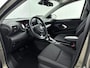 Toyota Yaris 1.5 Hybrid Dynamic | Dodehoek detectie | Parkeersensoren voor/achter | Stoelverwarming | Apple Carplay / Android Auto