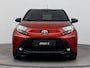 Toyota Aygo X 1.0 VVT-i S-CVT Pulse | Apple Carplay / Android Auto | Adaptive Cruise | Clima | Parkeersensoren achter | Camera | 17 inch | Privacy glas