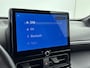 Toyota Yaris Cross 1.5 Hybrid Dynamic | Apple Carplay / Android Auto | Stoel-/stuurverwarming | Verwarmbare voorruit | Adaptive Cruise | Full LED | Keyless | Clima | Camera | 17 inch