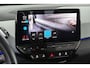 Volkswagen ID.3 First Plus 58 kWh IQ Light Stuur-Stoelverwarming Camera Keyless 19"