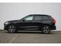 Volvo XC60 T6 Automaat Plug-in hybrid AWD Business Edition Adaptieve cruise control | Harman Kardon Geluidsinstallatie | Stoelen voor verwarmbaar | Stuurwiel verwarmbaar | Pilot assist | Extra getinte ramen achter | 360 graden camera