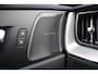 Volvo XC60 T6 Automaat Plug-in hybrid AWD Business Edition Adaptieve cruise control | Harman Kardon Geluidsinstallatie | Stoelen voor verwarmbaar | Stuurwiel verwarmbaar | Pilot assist | Extra getinte ramen achter | 360 graden camera