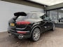 Porsche Cayenne 4.2 D S panoramadak