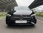 Mercedes-Benz A-klasse 250 e Business Solution AMG | Night | Panoramaschuifdak | Stoelverwarming | Sfeerverlichting | Achteruitrijcamera | MULTIBEAM LED |