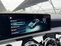 Mercedes-Benz A-klasse 250 e Business Solution AMG | Night | Panoramaschuifdak | Stoelverwarming | Sfeerverlichting | Achteruitrijcamera | MULTIBEAM LED |