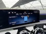 Mercedes-Benz A-klasse 250 e Business Solution AMG | Night | Panoramaschuifdak | Stoelverwarming | Sfeerverlichting | Achteruitrijcamera | MULTIBEAM LED |