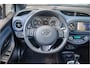 Toyota Yaris 1.5 Hybrid Bi-Tone, Carplay, Camera, LED, Lane Assist, Climate control, Cruise control.