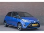Toyota Yaris 1.5 Hybrid Bi-Tone, Carplay, Camera, LED, Lane Assist, Climate control, Cruise control.