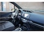 Toyota Yaris 1.5 Hybrid Bi-Tone, Carplay, Camera, LED, Lane Assist, Climate control, Cruise control.