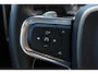 Volvo XC40 T5 AWD R-Design Intro Edition | Verwarmbare voorstoelen en achterbank | Verwarmbaar stuurwiel | Premium Audio by Harman Kardon | Interieur voorverwarmingsinstallatie | DAB ontvanger | Lichtmetalen velgen 20" | Cruise control | Elektrisch glazen panorama-dak | Rijstrooksensor met correctie | Fusion Red Metallic R-Design exterieur | Dak uitgevoerd in Black Stone Solid |