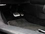 Peugeot 2008 1.2 PureTech 130 GT | Automaat | Virtual cockpit | Navigatie | Schuifdak | Panoramadak | Leder | Climate control | Parkeer sensoren | LMV | | LED | Camera | DAB