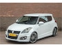Suzuki Swift 1.6 136pk Sport, Origineel NL, Stoelverwarming, Xenon, Sportstoelen, Climate control, PDC, Cruise control.