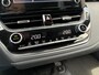 Toyota Corolla Touring Sports 1.8 HYBRID STYLE BI-TONE STOEL/STUURVERW EL-ACHTERKLEP HEAD-UP APPLE/ANDROID CLIMA AD-CRUISE 17" LM-VELGEN