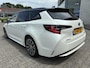 Toyota Corolla Touring Sports 1.8 HYBRID STYLE BI-TONE STOEL/STUURVERW EL-ACHTERKLEP HEAD-UP APPLE/ANDROID CLIMA AD-CRUISE 17" LM-VELGEN