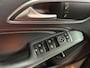 Mercedes-Benz GLA 200 AMG Edition White| Pano | Camera | 19 inch | Led |