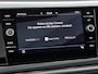 Volkswagen Polo 1.0 TSI 95pk R-line · Panoramadak · Camera · Keyless · Stoelverwarming · Parkeerassistent · 17"Velgen · Draadloze Telefoonlader ·
