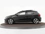 Volkswagen Polo 1.0 TSI 95pk R-line · Panoramadak · Camera · Keyless · Stoelverwarming · Parkeerassistent · 17"Velgen · Draadloze Telefoonlader ·