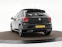 Volkswagen Polo 1.0 TSI 95pk R-line · Panoramadak · Camera · Keyless · Stoelverwarming · Parkeerassistent · 17"Velgen · Draadloze Telefoonlader ·