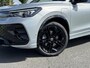 Volkswagen Tiguan 1.5 eHybrid R-Line Edition | Matrix LED | Panoramadak | 360 camera | Trekhaak | Lederen bekleding | Apple Carplay/Android Auto | Memory stoelen |