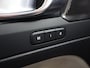 Volvo XC40 2.0 B4 Plus Dark | Trekhaak | Harman/ Kardon | Memory stoelen | Dodehoekdetectie | 360 camera | Apple Carplay/Android Auto |