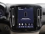 Volvo XC40 2.0 B4 Plus Dark | Trekhaak | Harman/ Kardon | Memory stoelen | Dodehoekdetectie | 360 camera | Apple Carplay/Android Auto |