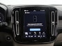 Volvo XC40 2.0 B4 Plus Dark | Trekhaak | Harman/ Kardon | Memory stoelen | Dodehoekdetectie | 360 camera | Apple Carplay/Android Auto |