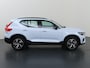 Volvo XC40 2.0 B4 Plus Dark | Trekhaak | Harman/ Kardon | Memory stoelen | Dodehoekdetectie | 360 camera | Apple Carplay/Android Auto |