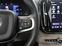 Volvo XC40 2.0 B4 Plus Dark | Trekhaak | Harman/ Kardon | Memory stoelen | Dodehoekdetectie | 360 camera | Apple Carplay/Android Auto |