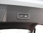Volvo XC40 2.0 B4 Plus Dark | Trekhaak | Harman/ Kardon | Memory stoelen | Dodehoekdetectie | 360 camera | Apple Carplay/Android Auto |