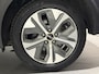Kia Niro EV e-Niro DynamicPlusLine 64 kWh | Stoelen & Stuurwiel verwarmd | Soh (batterijcheck) Waarde 94,3 %