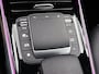 Mercedes-Benz GLB 180 Luxury Line 7p. 7 Persoons | Distronic | Ledkoplampen | Parkeerpakket met achteruitrijcamera | Sfeerverlichting. Inclusief 24 maanden Mercedes-Benz Certified garantie voor Europa.