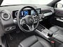Mercedes-Benz GLB 180 Luxury Line 7p. 7 Persoons | Distronic | Ledkoplampen | Parkeerpakket met achteruitrijcamera | Sfeerverlichting. Inclusief 24 maanden Mercedes-Benz Certified garantie voor Europa.