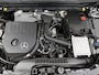 Mercedes-Benz GLB 180 Luxury Line 7p. 7 Persoons | Distronic | Ledkoplampen | Parkeerpakket met achteruitrijcamera | Sfeerverlichting. Inclusief 24 maanden Mercedes-Benz Certified garantie voor Europa.