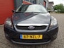 Ford Focus Wagon 1.6 Comfort 101PK Airco Cruise LMV Trekhaak NL-Auto