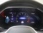 Renault Captur 1.3 TCe 155 Initiale Paris | Apple Carplay/Android Auto | Autonomous Emergency Braking | cruise control adaptief | dodehoek detectie | electronic climate control | LED koplampen | lichtmetalen velgen 18" | luxe lederen bekleding | metaalkleur | navigatiesysteem full map | rijstrooksensor met correctie | voorstoelen verwarmd