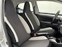 Toyota Aygo 1.0 VVT-i x-play / Automaat / Nieuwstaat! / Lage KM NAP / NL Auto / 2e Eig / 4 Seizoensbanden
