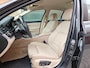 BMW 5-Serie 520i Luxury Edition Comfortstoelen Trekhaak Leer