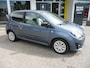 Renault Twingo 1.2-16V Initiale CRUISE CONTROLE/ CLIMATE CONTROLE/ LEDEREN INTERIEUR/ ETC.. DEALER ONDERHOUDEN! RIJKLAAR!