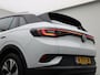 Volkswagen ID.4 Pure 52 kWh | Automaat | Half-Leder | Navigatie | Climate control | Cruise control | Stuur verwarming | Parkeer sensoren | LMV | LED | Apple carplay | DAB | Trekhaak