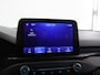 Ford Focus Wagon 1.0 EcoBoost Hybrid ST Line Business | Winterpakket | Parkeercamera | Climate Control | Cruise Control | Navigatie |