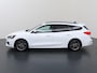 Ford Focus Wagon 1.0 EcoBoost Hybrid ST Line Business | Winterpakket | Parkeercamera | Climate Control | Cruise Control | Navigatie |
