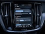 Volvo V60 2.0 T6 Plug-in hybrid AWD Ultimate Dark - Long Range l Pano l Trekh. l 360cam