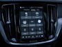 Volvo V60 2.0 T6 Plug-in hybrid AWD Ultimate Dark - Long Range l Pano l Trekh. l 360cam