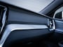 Volvo V60 2.0 T6 Plug-in hybrid AWD Ultimate Dark - Long Range l Pano l Trekh. l 360cam