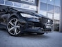 Volvo V60 2.0 T6 Plug-in hybrid AWD Ultimate Dark - Long Range l Pano l Trekh. l 360cam